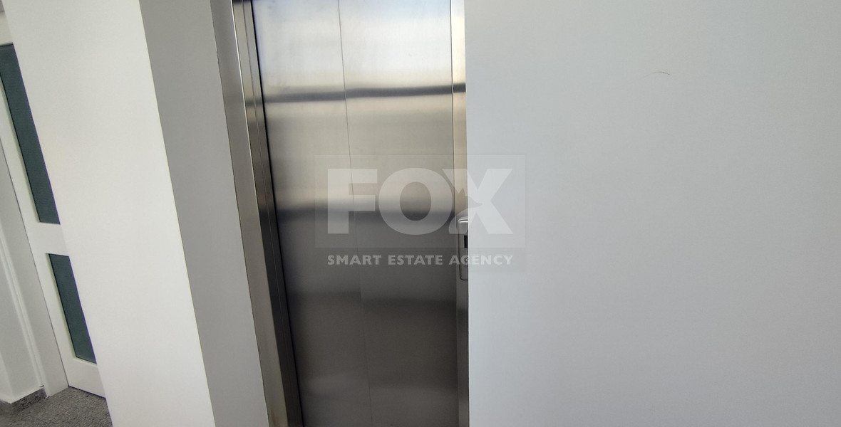 Commercial Shop / Office for Rent in Kato Polemidia – 465 sq.m.