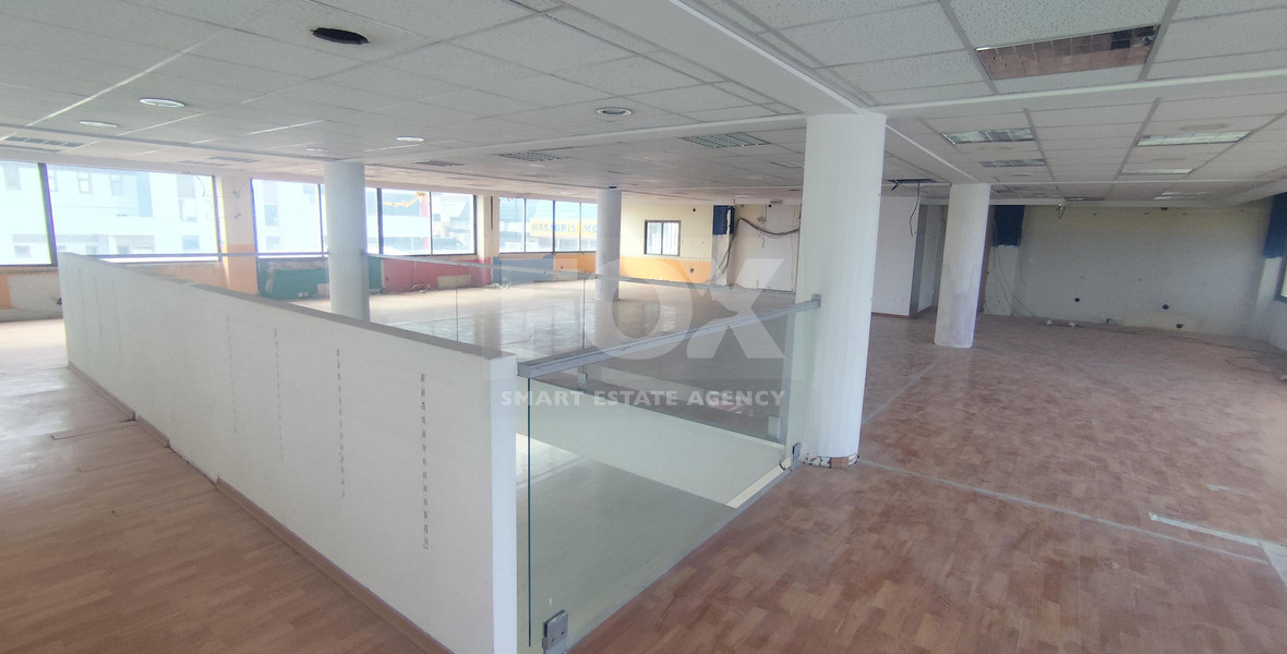 Commercial Shop / Office for Rent in Kato Polemidia – 465 sq.m.