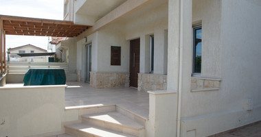 House For Rent In Kapsalos