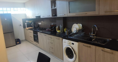 Spacious 4-Bedroom Two-Level House with Garden in Agios Ioannis