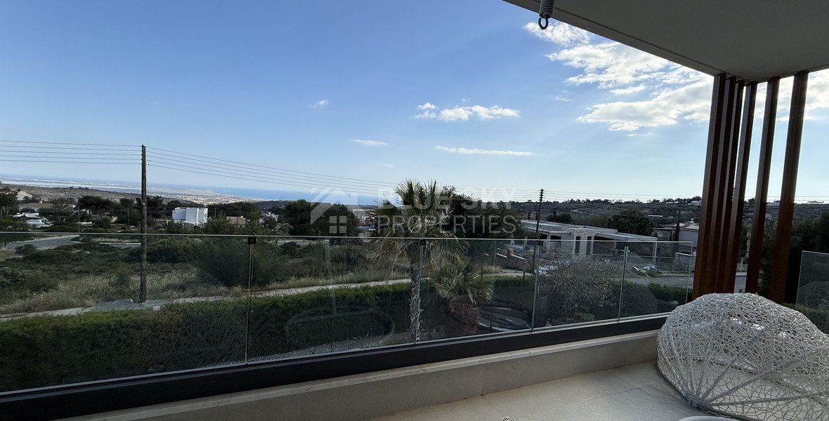 SALE: RESALE VILLA IN SOUNI WITH MATURE LANDSCAPED GARDENS FOR FULL PRIVACY AND SEA VIEWS-EXTERNAL MAIDS QUARTER.
