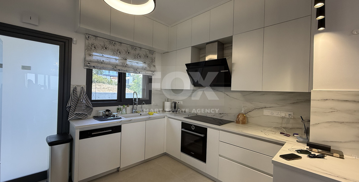 SALE: RESALE VILLA IN SOUNI WITH MATURE LANDSCAPED GARDENS FOR FULL PRIVACY AND SEA VIEWS-EXTERNAL MAIDS QUARTER.