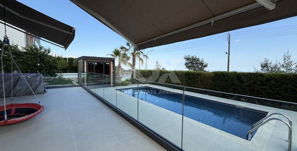 SALE: RESALE VILLA IN SOUNI WITH MATURE LANDSCAPED GARDENS FOR FULL PRIVACY AND SEA VIEWS-EXTERNAL MAIDS QUARTER.