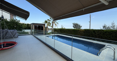SALE: RESALE VILLA IN SOUNI WITH MATURE LANDSCAPED GARDENS FOR FULL PRIVACY AND SEA VIEWS-EXTERNAL MAIDS QUARTER.