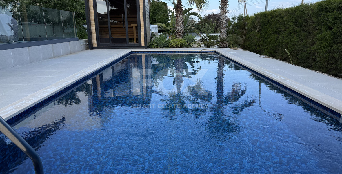 SALE: RESALE VILLA IN SOUNI WITH MATURE LANDSCAPED GARDENS FOR FULL PRIVACY AND SEA VIEWS-EXTERNAL MAIDS QUARTER.