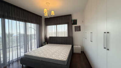 SALE: RESALE VILLA IN SOUNI WITH MATURE LANDSCAPED GARDENS FOR FULL PRIVACY AND SEA VIEWS-EXTERNAL MAIDS QUARTER.