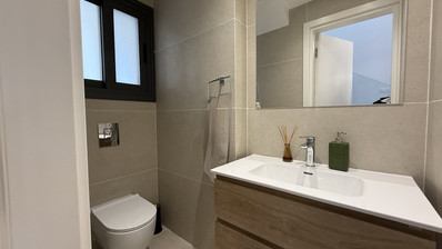 SALE: RESALE VILLA IN SOUNI WITH MATURE LANDSCAPED GARDENS FOR FULL PRIVACY AND SEA VIEWS-EXTERNAL MAIDS QUARTER.