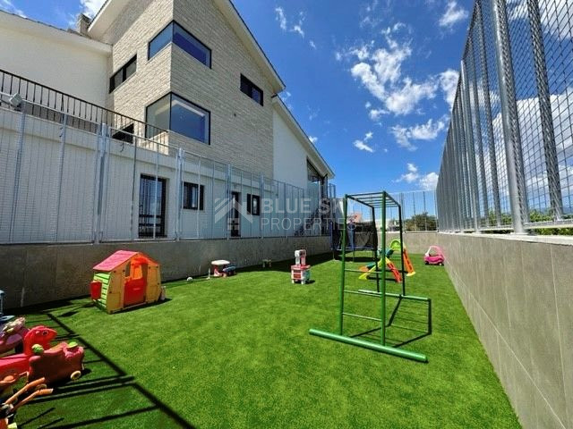 DETACHED FOUR BEDROOM VILLA WITH OFFICE/FIFTH BEDROOM, SEPARATE GUEST HOUSE, SEPARATE MAIDS QUARTER, CHILDRENS PLAYGROUND.