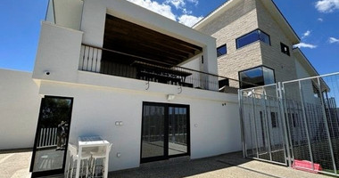 DETACHED FOUR BEDROOM VILLA WITH OFFICE/FIFTH BEDROOM, SEPARATE GUEST HOUSE, SEPARATE MAIDS QUARTER, CHILDRENS PLAYGROUND.