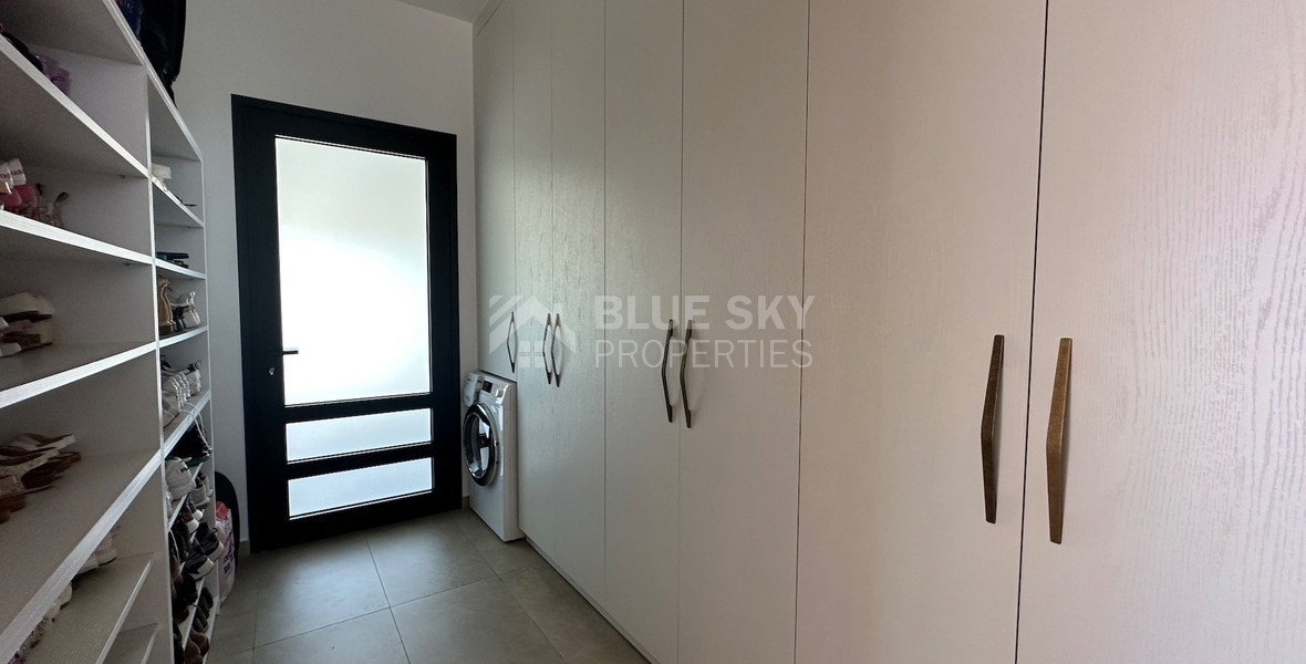 DETACHED FOUR BEDROOM VILLA WITH OFFICE/FIFTH BEDROOM, SEPARATE GUEST HOUSE, SEPARATE MAIDS QUARTER, CHILDRENS PLAYGROUND.