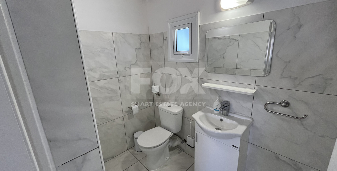 Fully Furnished 1-Bed Apartment with Roof Garden in Kapsalos