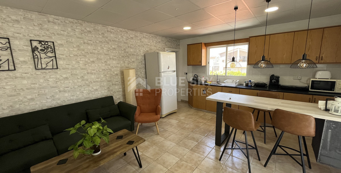 Fully Furnished 1-Bed Apartment with Roof Garden in Kapsalos