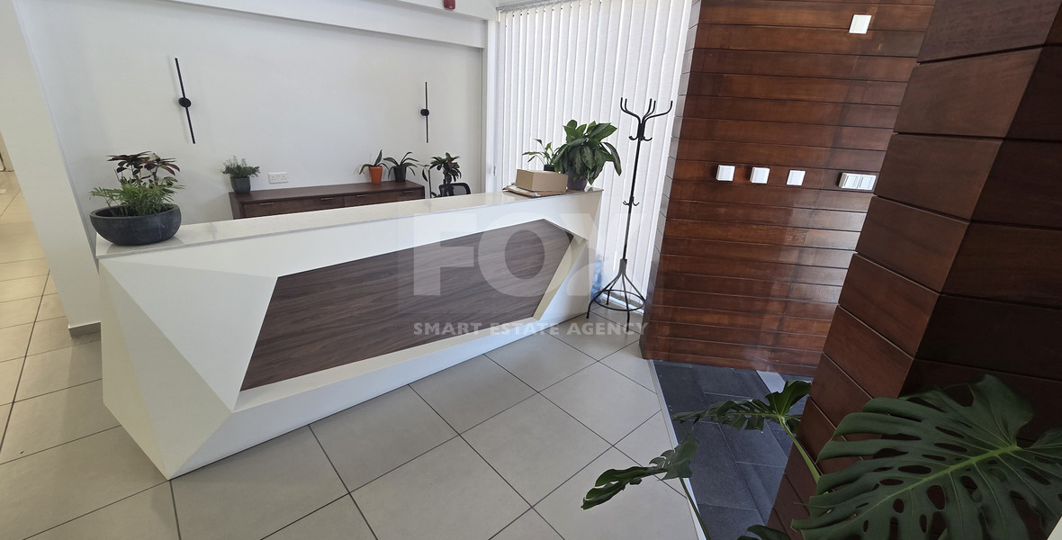 Offices 824m² Open-Plan and closed offices | Main Road Agios Nikolaos, Limassol
