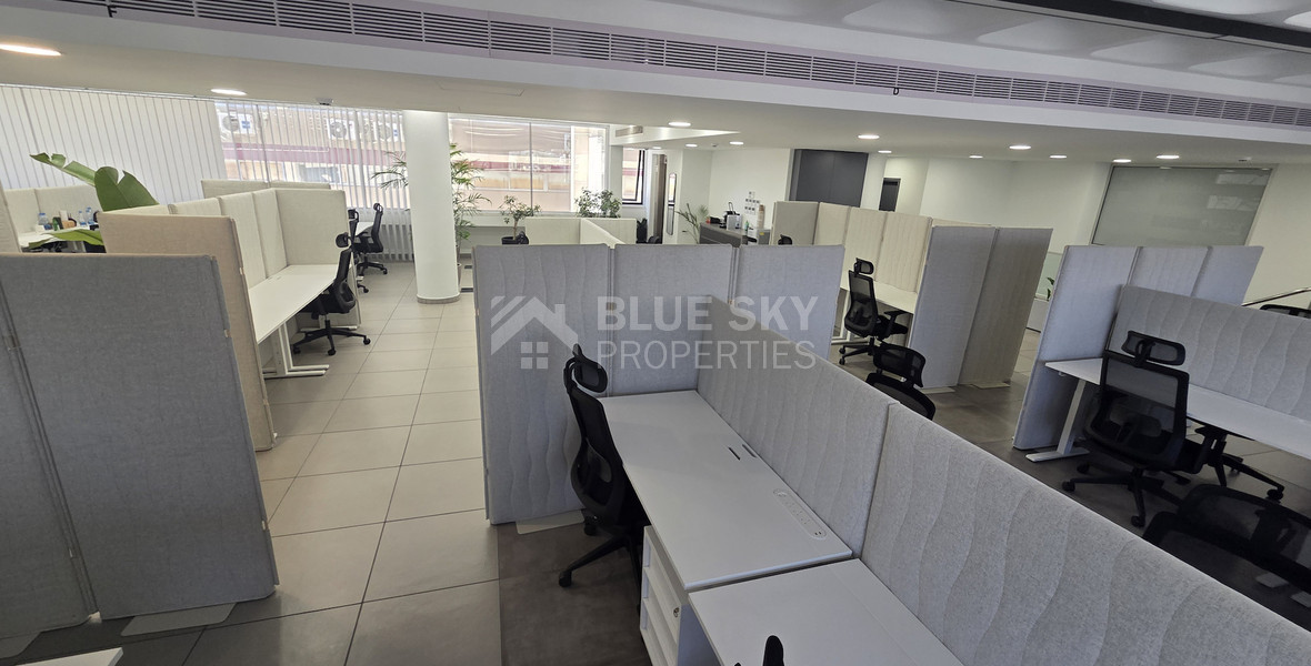 Offices 824m² Open-Plan and closed offices | Main Road Agios Nikolaos, Limassol