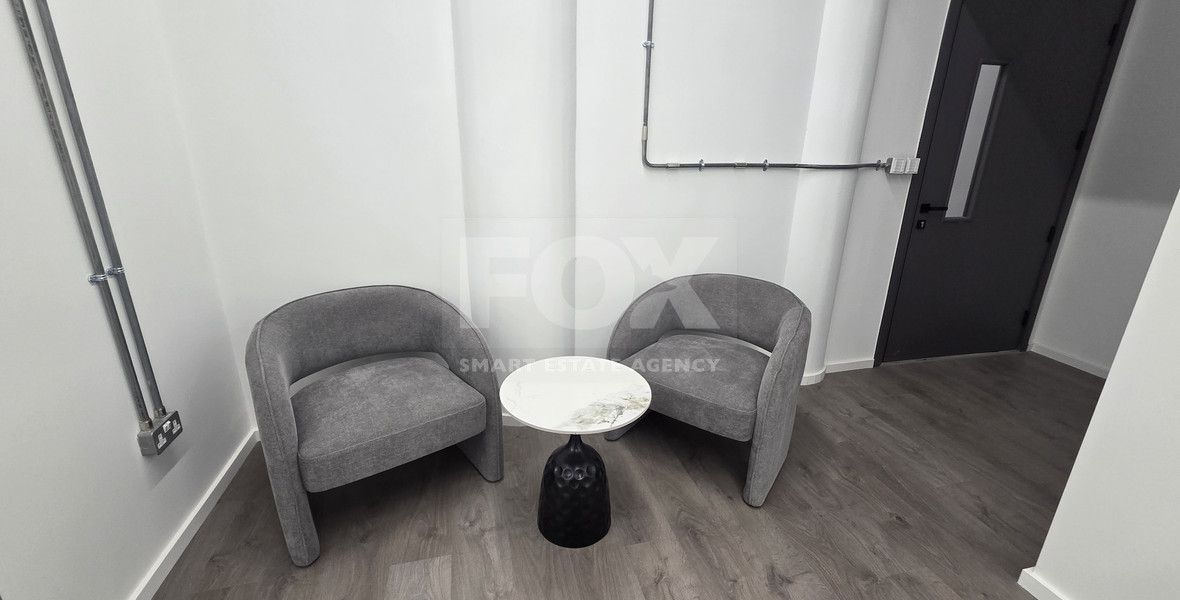 Offices 824m² Open-Plan and closed offices | Main Road Agios Nikolaos, Limassol