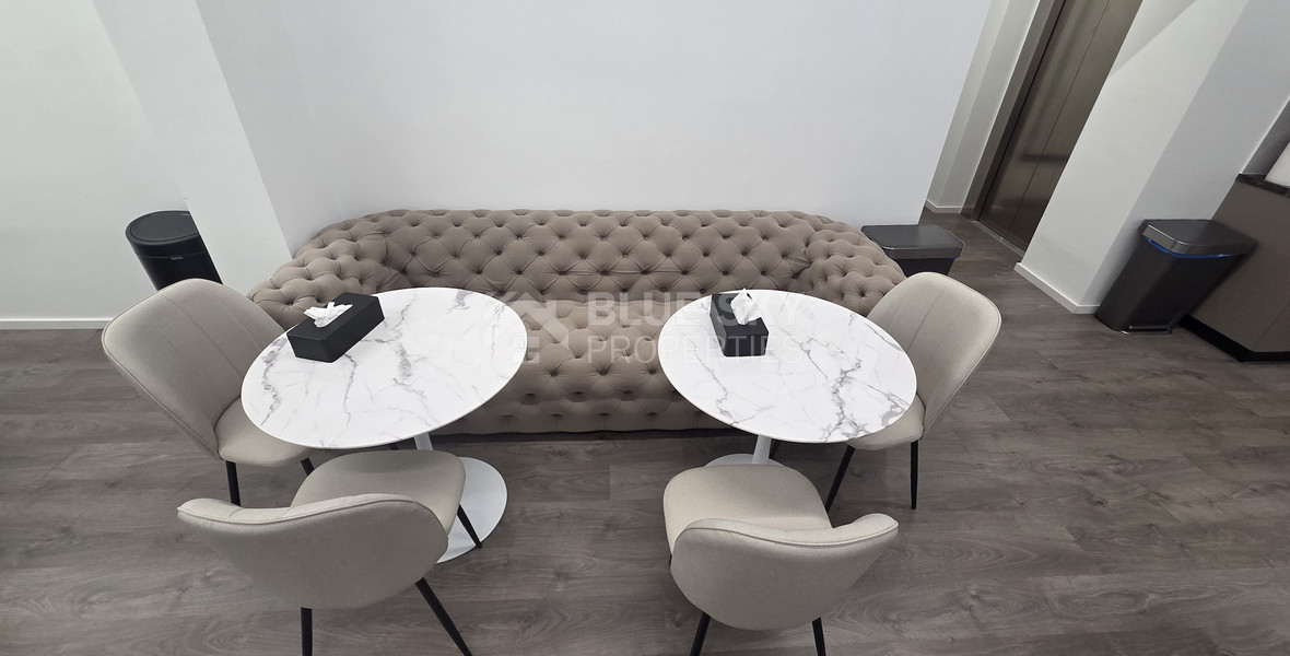 Offices 824m² Open-Plan and closed offices | Main Road Agios Nikolaos, Limassol
