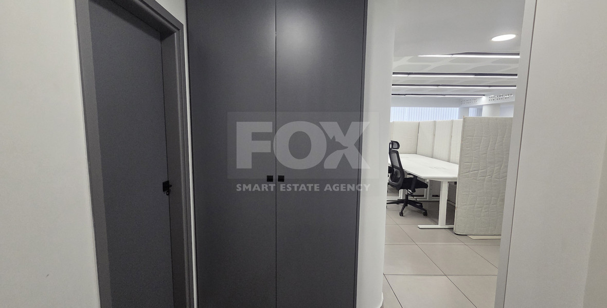 Offices 824m² Open-Plan and closed offices | Main Road Agios Nikolaos, Limassol