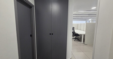 Offices 824m² Open-Plan and closed offices | Main Road Agios Nikolaos, Limassol