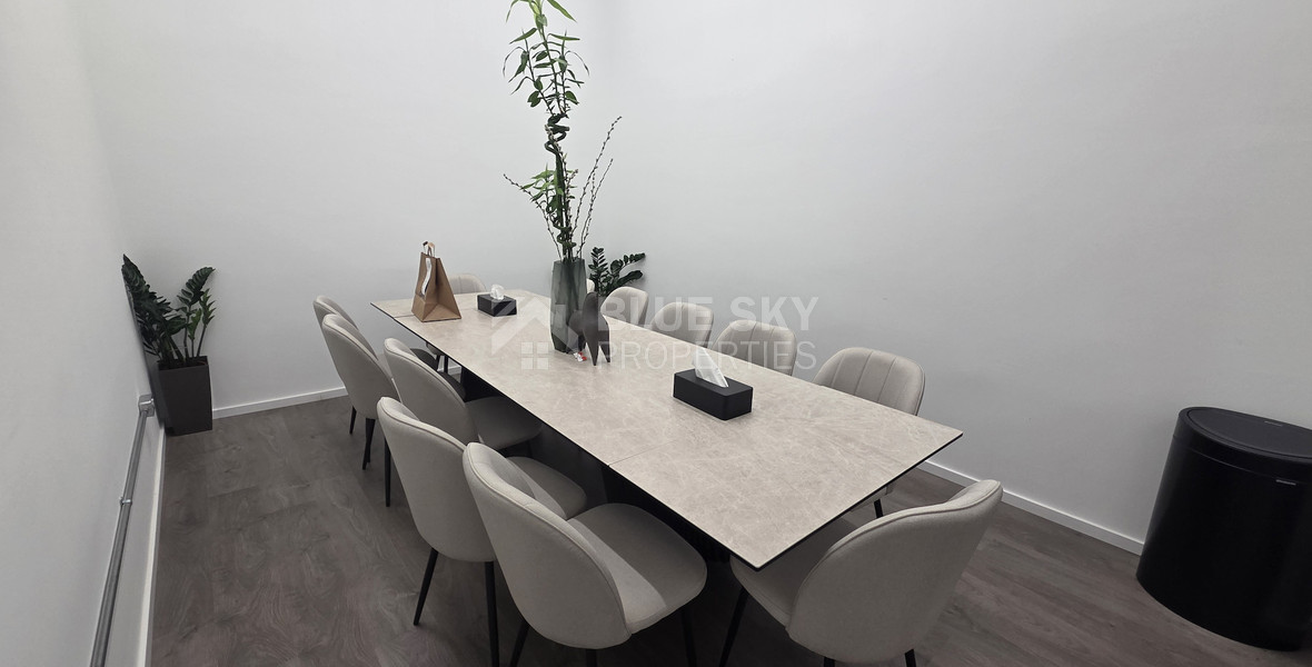 Offices 824m² Open-Plan and closed offices | Main Road Agios Nikolaos, Limassol