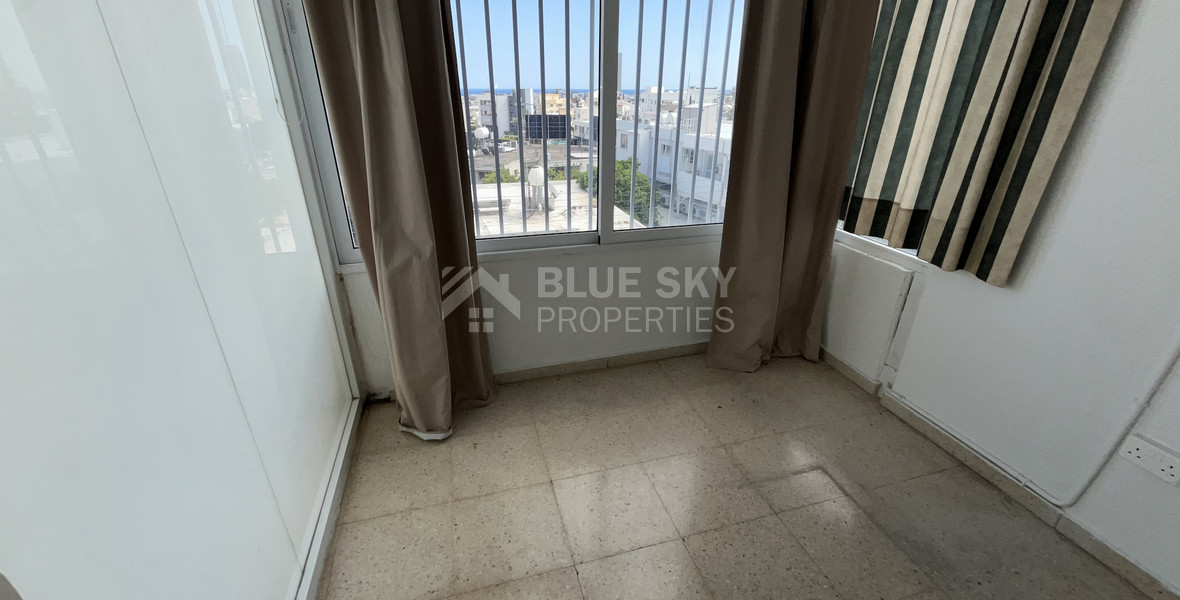 Spacious 3 Bedroom Apartment for Rent in Central Mesa Geitonia