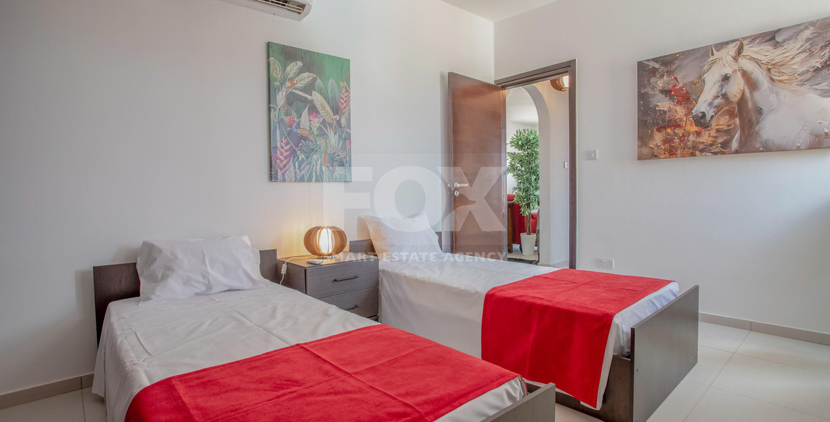 Seaview Furnished two bedroom Apartment in Kissonerga for rent