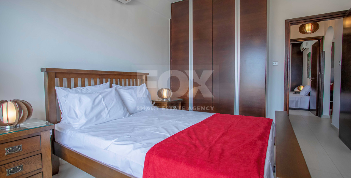Seaview Furnished two bedroom Apartment in Kissonerga for rent