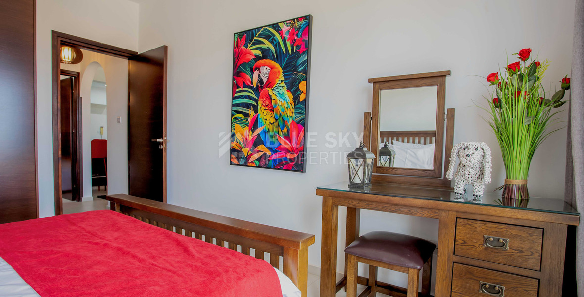 Seaview Furnished two bedroom Apartment in Kissonerga for rent