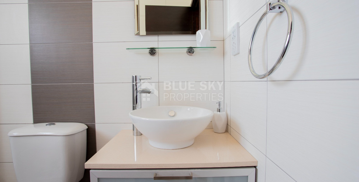 Seaview Furnished two bedroom Apartment in Kissonerga for rent