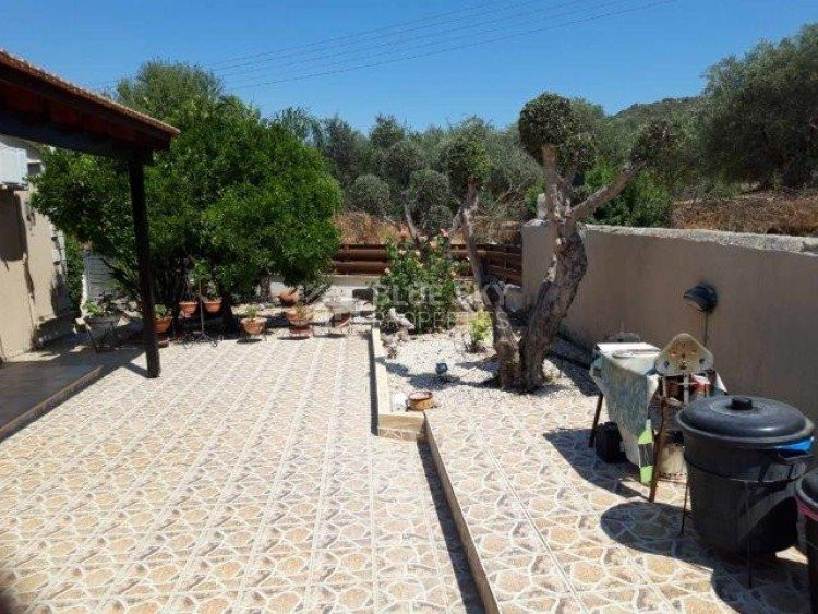 Three Bed House For Sale In Paramytha Limassol Cyprus