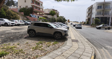 Large Mixed Use Corner Building Plot for Sale in Agios Athanasios