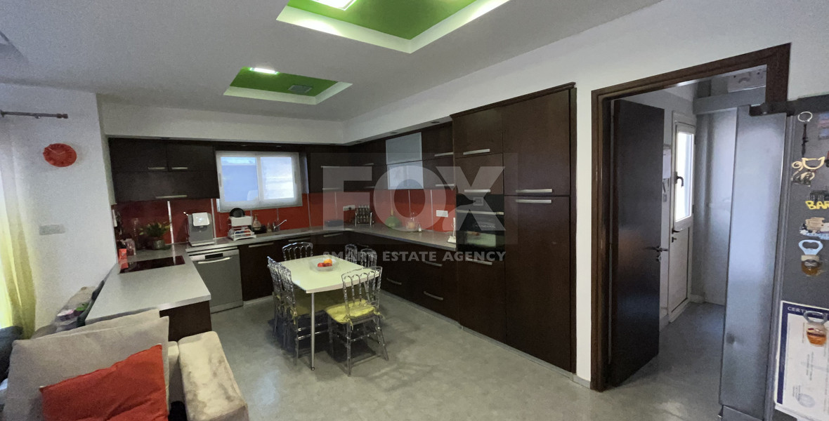 Beautiful Four Bedroom House for Sale with Large Yard in Kato Polemidia