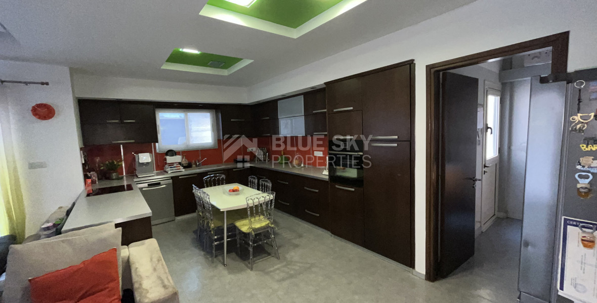 Beautiful Four Bedroom House for Sale with Large Yard in Kato Polemidia