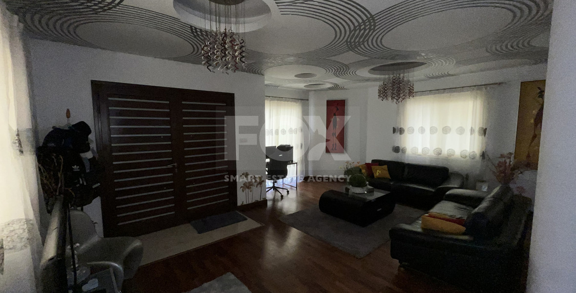 Beautiful Four Bedroom House for Sale with Large Yard in Kato Polemidia