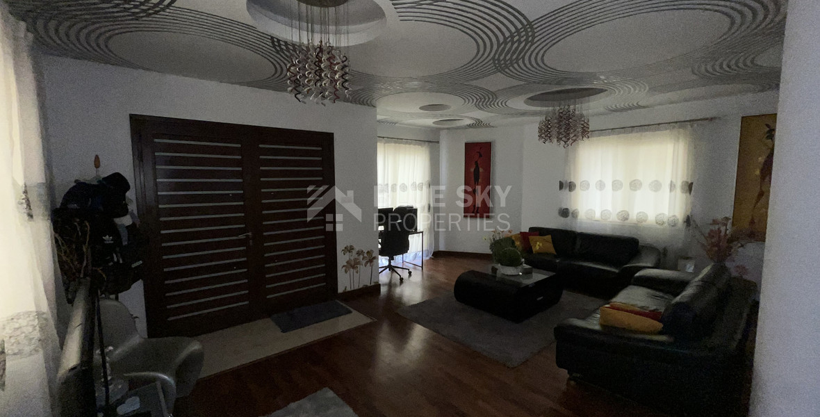 Beautiful Four Bedroom House for Sale with Large Yard in Kato Polemidia