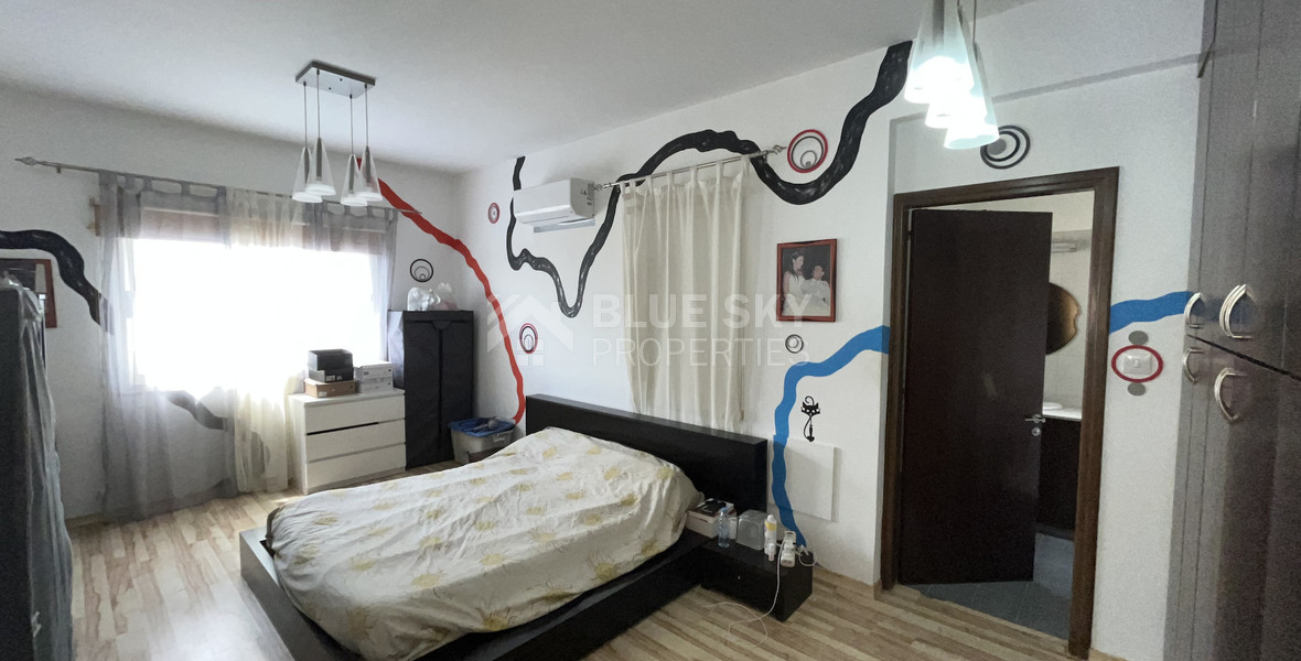 Beautiful Four Bedroom House for Sale with Large Yard in Kato Polemidia