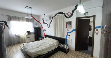 Beautiful Four Bedroom House for Sale with Large Yard in Kato Polemidia