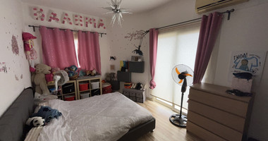 Beautiful Four Bedroom House for Sale with Large Yard in Kato Polemidia