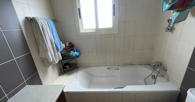 Beautiful Four Bedroom House for Sale with Large Yard in Kato Polemidia