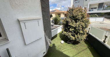 Beautiful Four Bedroom House for Sale with Large Yard in Kato Polemidia