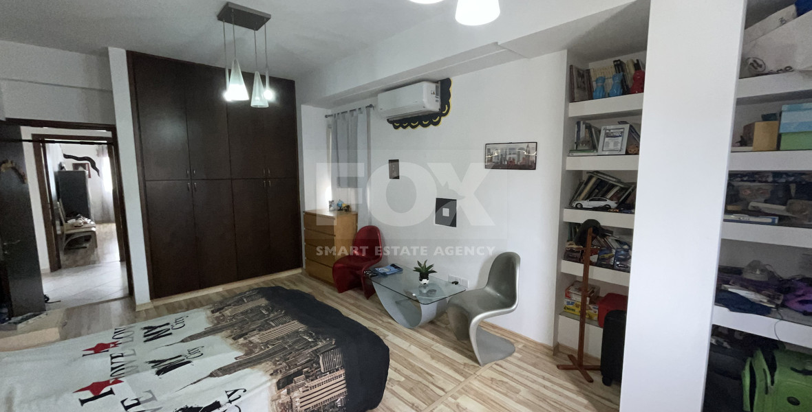 Beautiful Four Bedroom House for Sale with Large Yard in Kato Polemidia