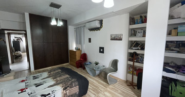 Beautiful Four Bedroom House for Sale with Large Yard in Kato Polemidia
