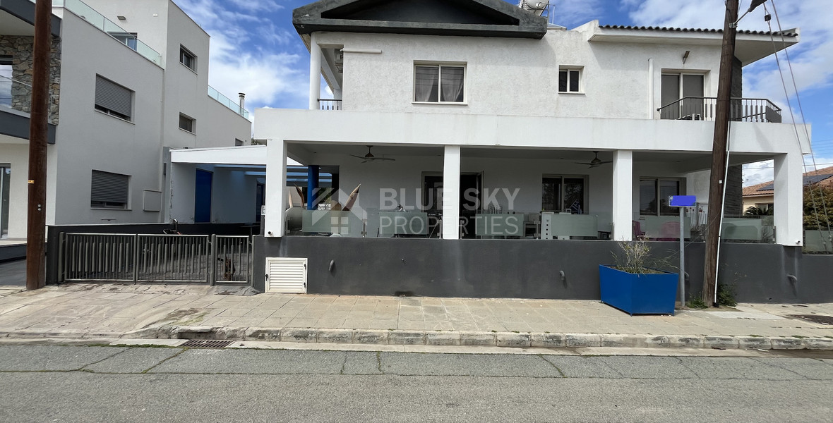 Beautiful Four Bedroom House for Sale with Large Yard in Kato Polemidia