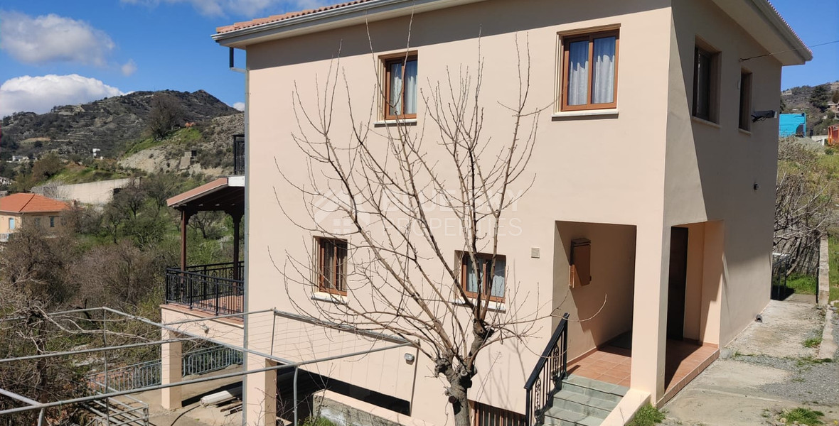 Spacious Furnished Detached House for Rent in Agros