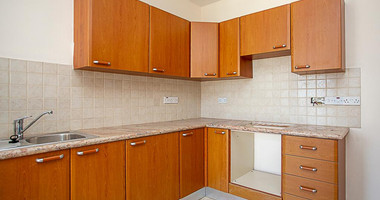 Chloraka Paphos , Two-Bedroom Apartment with Communal Pool & Title Deed for sale