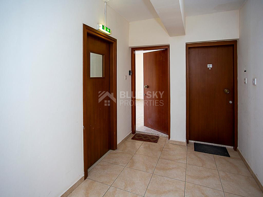 Chloraka Paphos , Two-Bedroom Apartment with Communal Pool & Title Deed for sale