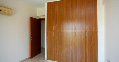 Chloraka Paphos , Two-Bedroom Apartment with Communal Pool & Title Deed for sale