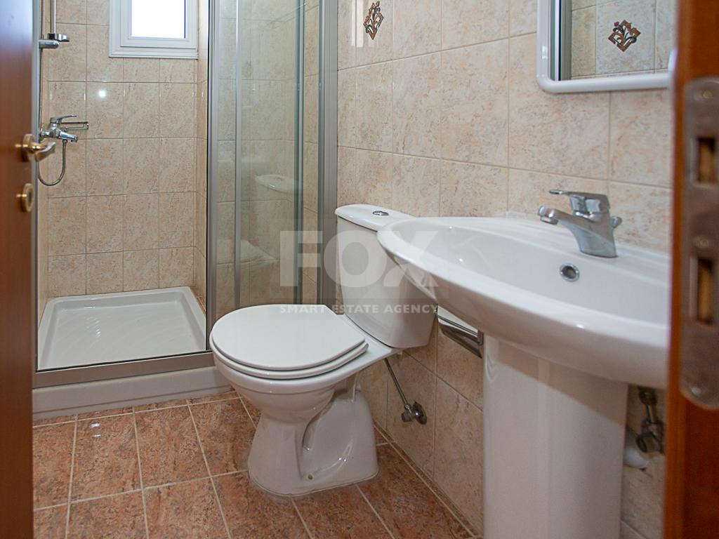 Chloraka Paphos , Two-Bedroom Apartment with Communal Pool & Title Deed for sale