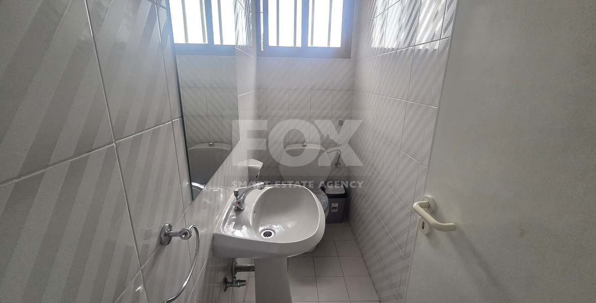 Elegant Three-Bedroom Upper House for Rent Near the Sea in Potamos Germasogeias Limassol