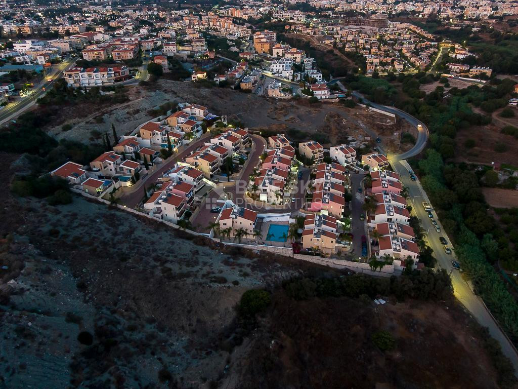 Two-Bedroom Apartment for Sale in Melanos, Chloraka – Partial Sea View & Title Deed