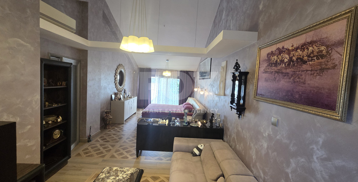Prime Beachfront Lifestyle Opportunity / For Sale Four-Bedroom Maisonette Only 30 Meters from the Sea, Germasogeia tourist area, Limassol
